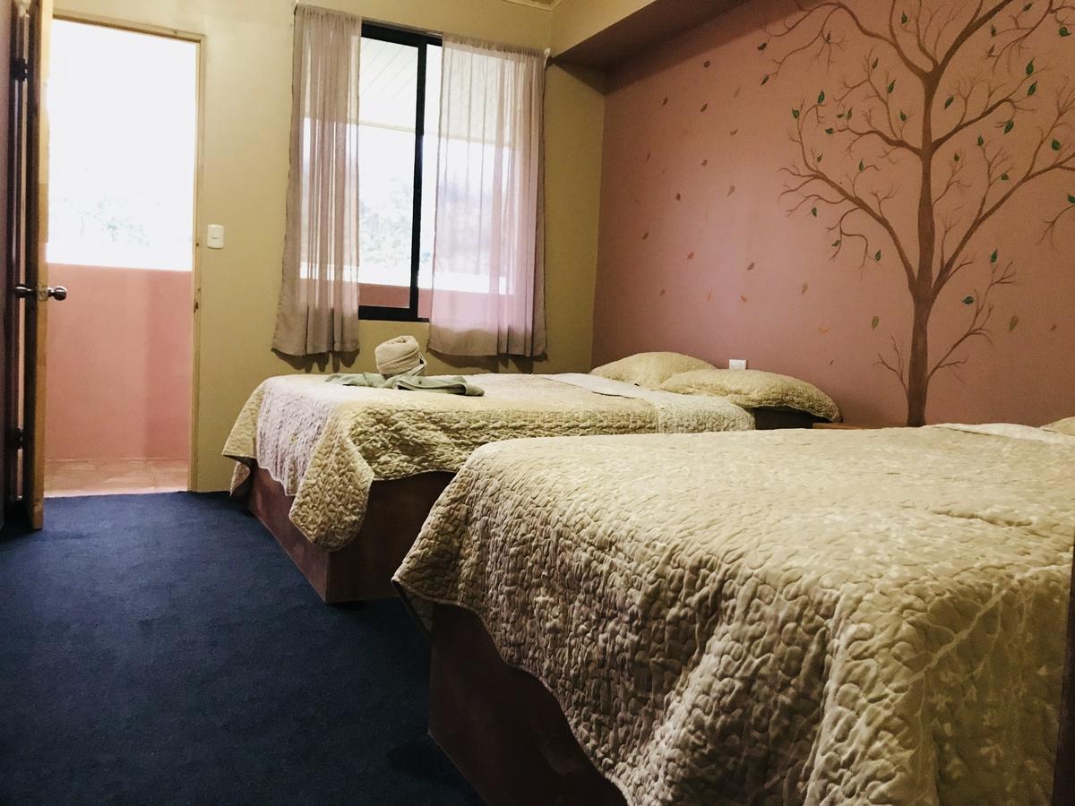 Hotel Uran Rivas ภายนอก รูปภาพ